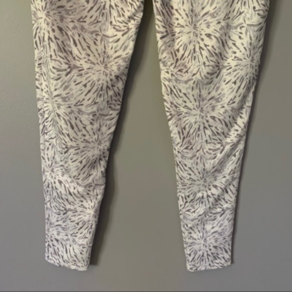 NWT. HURLEY Spaced Tie-Dye Lounge Pants - Picture 5 of 8
